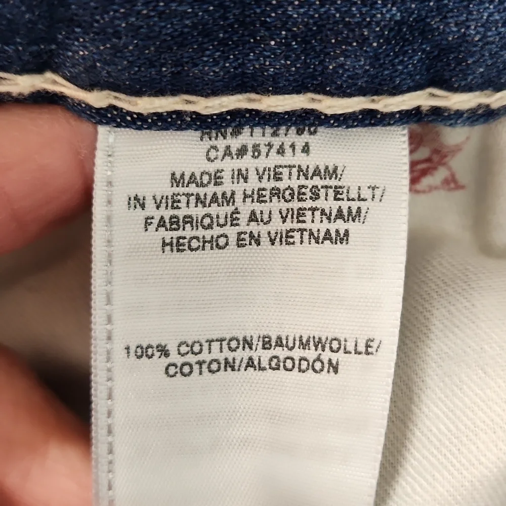 True Religion Straight Flap Natural Big T Jeans